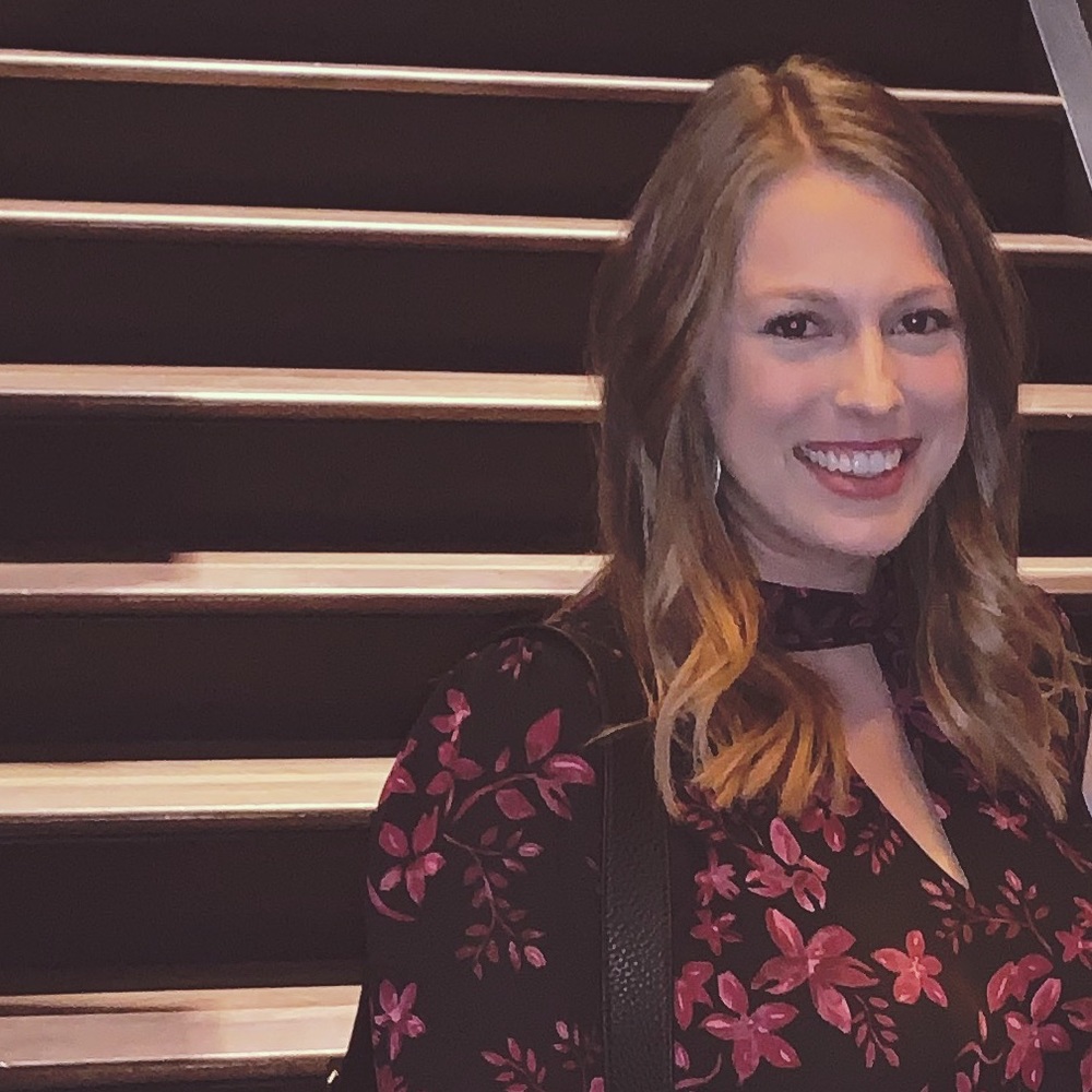 Meet your Posher, Courtney